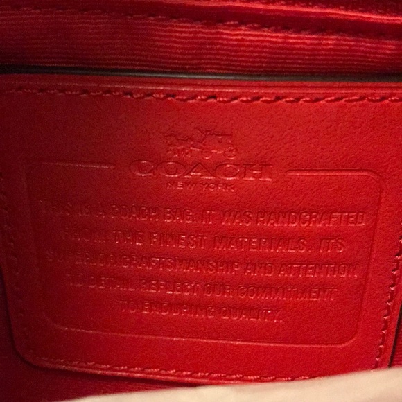 Coach Smooth Leather Carlyle SHB F37637 - Picture 6 of 8